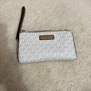 Michael Kors Jet Set Travel Large Wristlet Wallet – Brown MK Logo